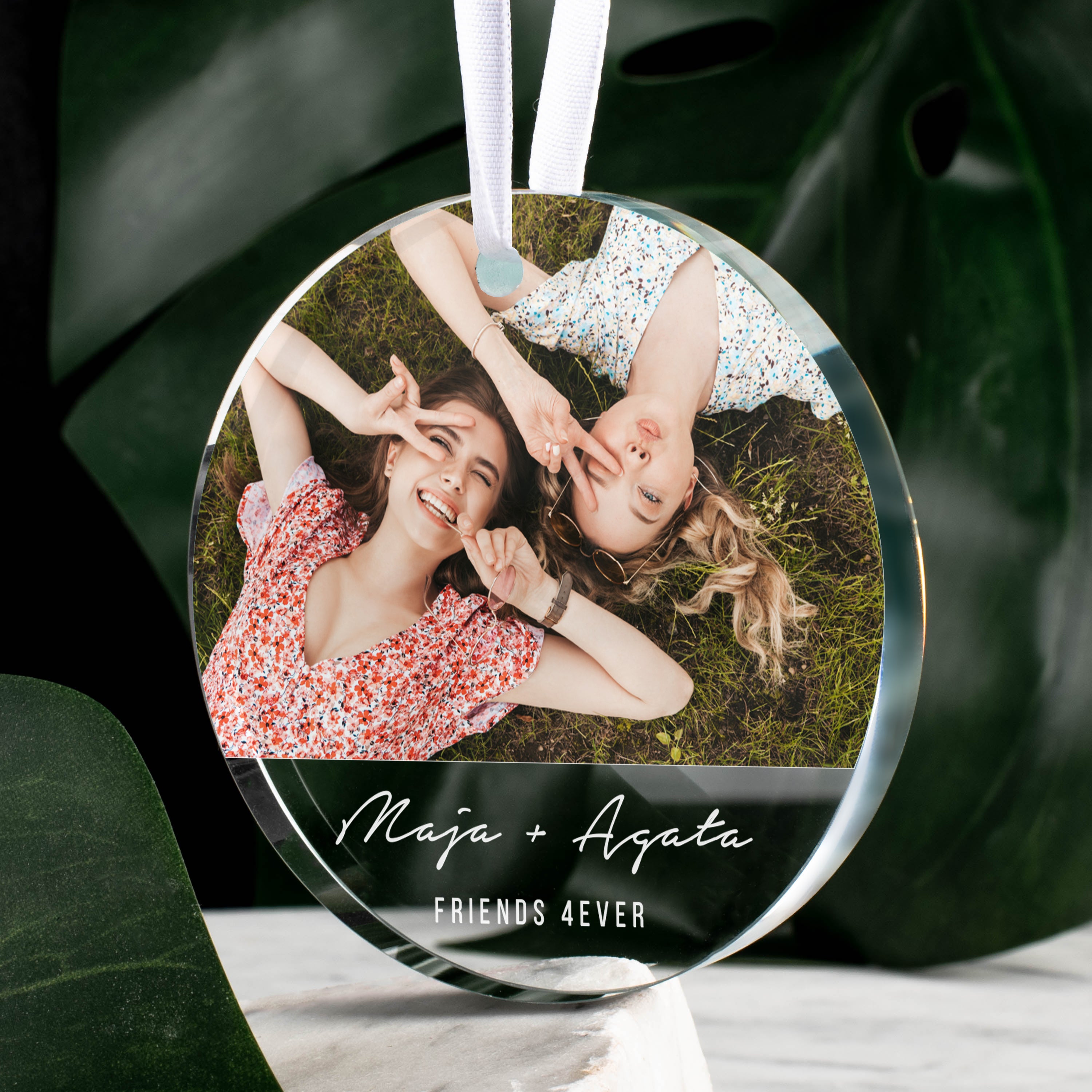 Zawieszka z personalizacją - upominek dla przyjaciółki