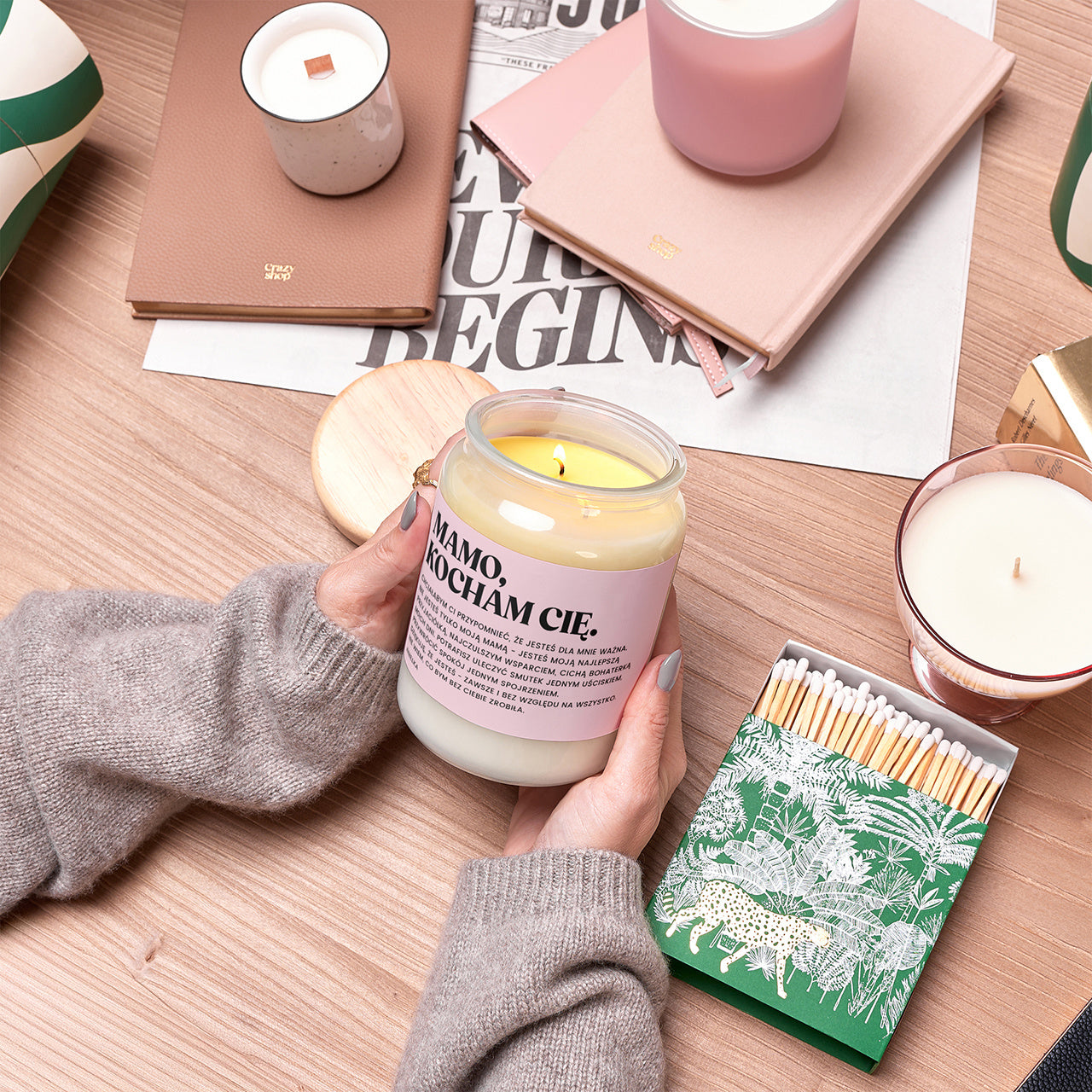 Świeca z dedykacją dla mamy - prezent na Dzień Mamy świeczka personalizowana dla mamy prezent na Dzień Matki
