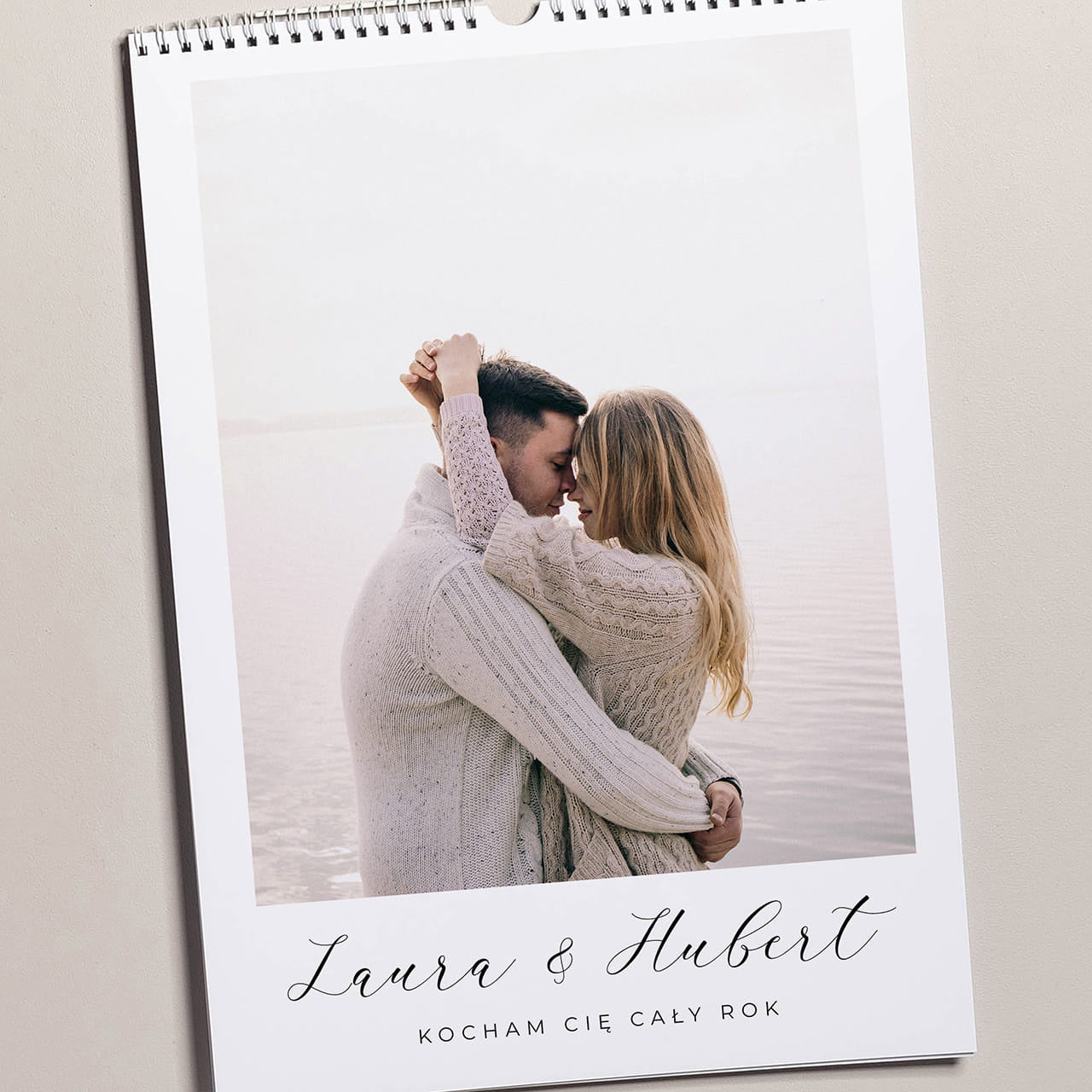 Kalendarz ścienny ze zdjęciami na Walentynki