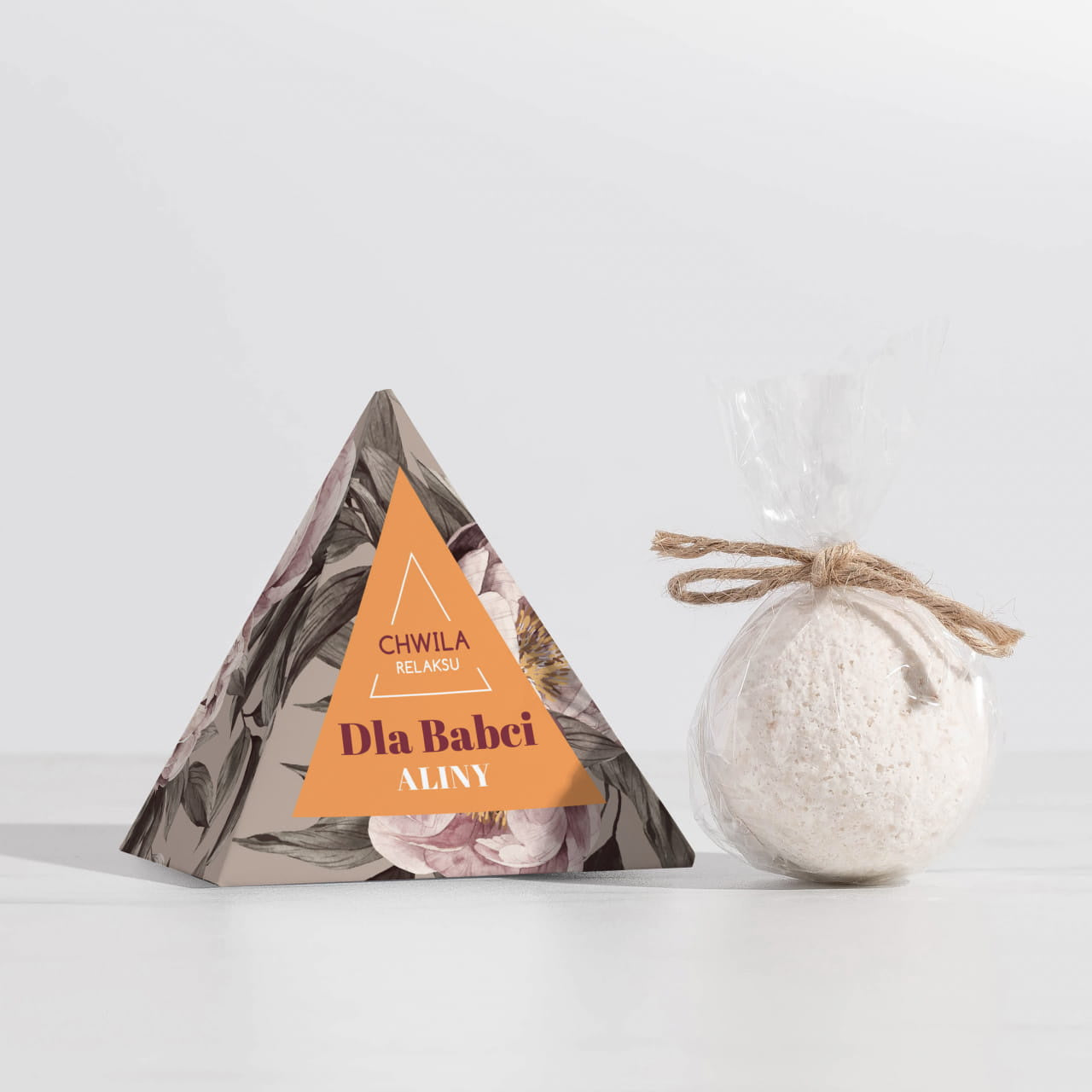 Kula do kąpieli - drobiazg dla babci upominek dla babci upominek na dzień babci kula kąpielowa