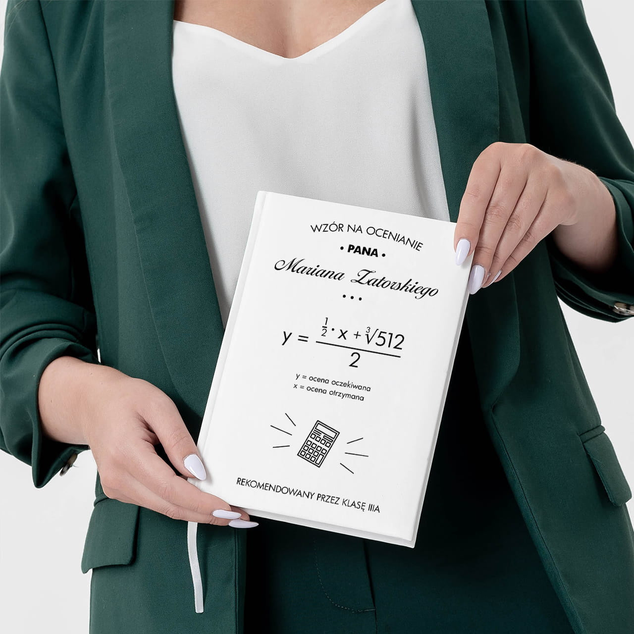 Biały planner na prezent dla nauczyciela matematyki - Wzór na ocenianie