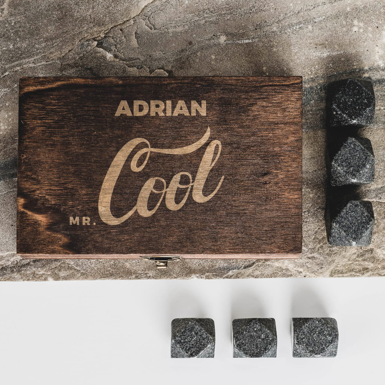 Kamienie do whisky z personalizacją - prezent dla chłopaka prezent na dzień chłopaka kostki do whisky