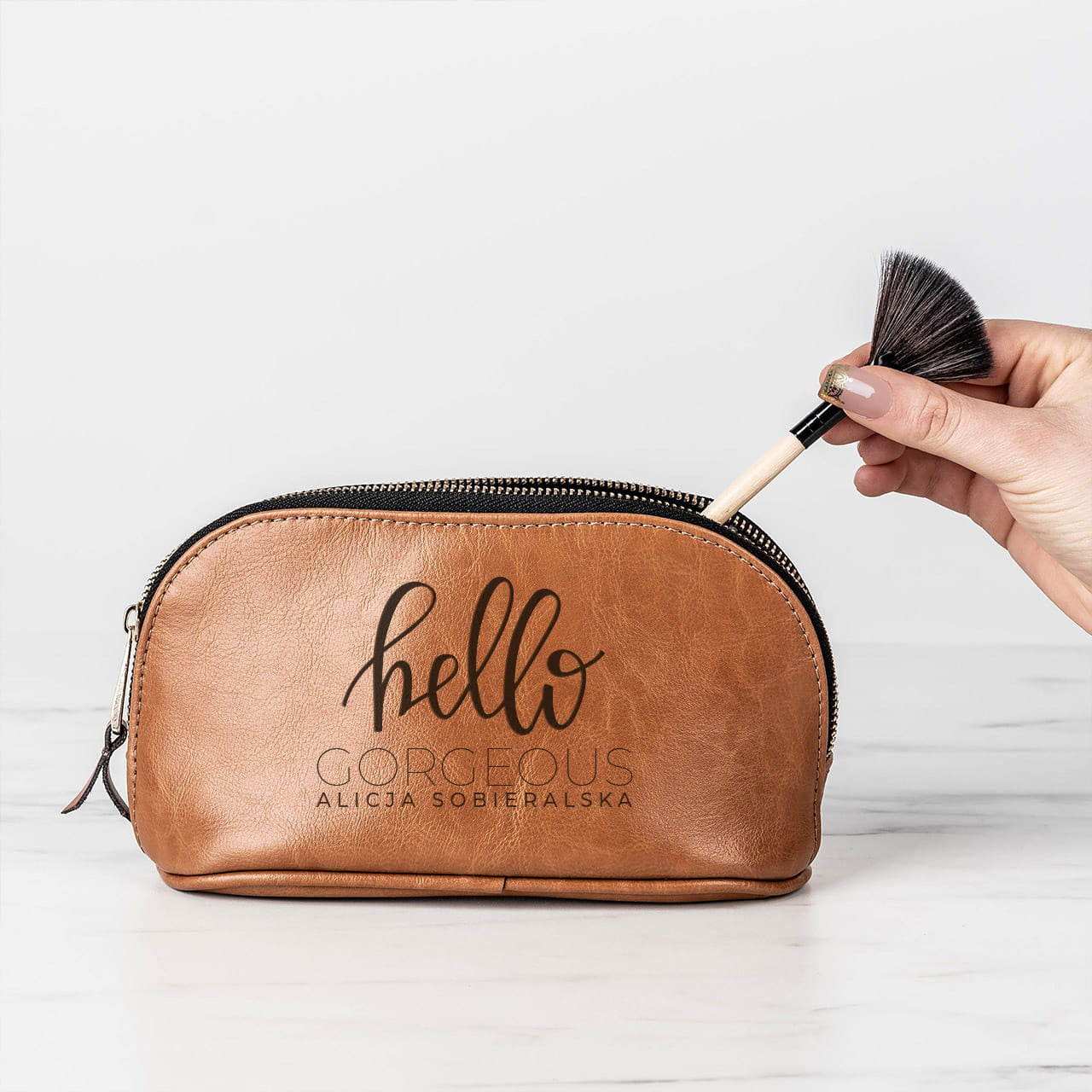 Damska kosmetyczka z personalizacją - prezent urodzinowy dla dziewczyny prezent na urodziny dla dziewczyny 