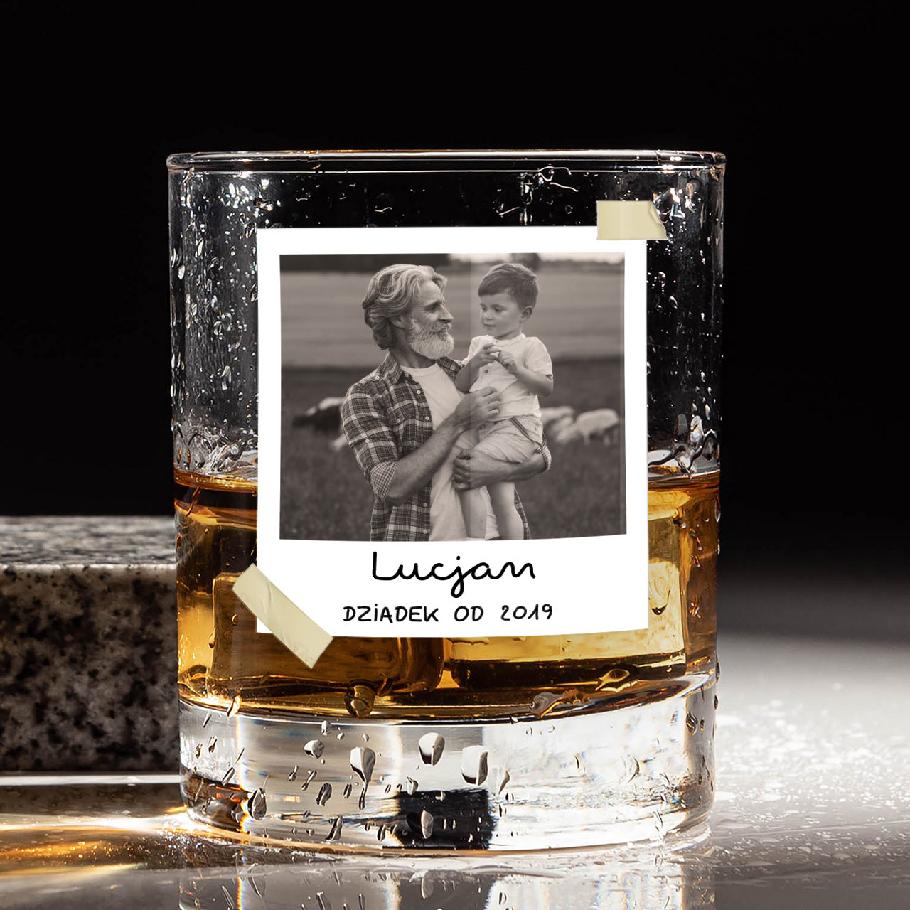 Szklanka do whisky dla dziadka - pomysł na prezent na Dzień Dziadka