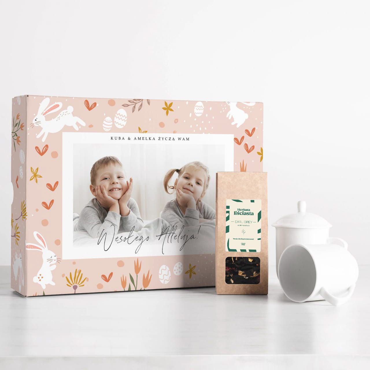 Zestaw prezentowy herbata z kubkami - prezent na Wielkanoc dla rodziców
