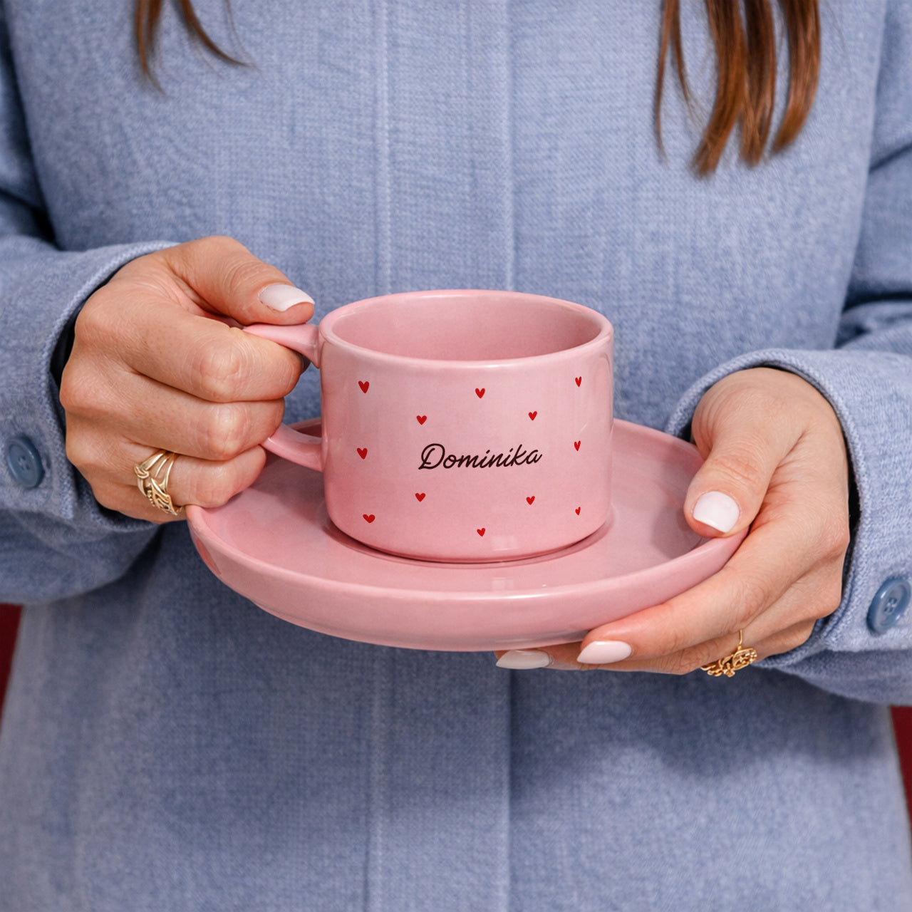 Filiżanka z imieniem - Serduszka - prezent dla ukochanej