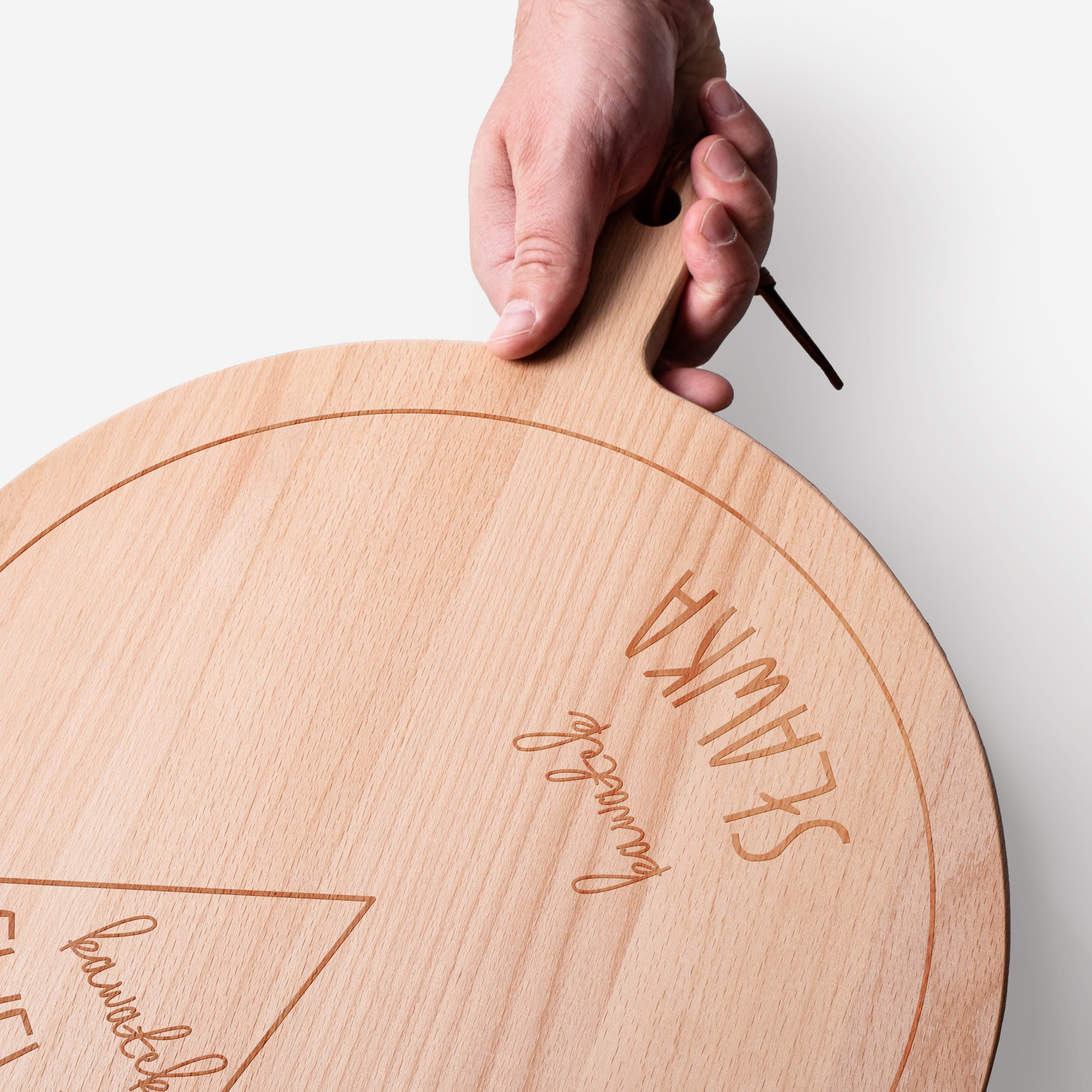 Deska pod pizzę z personalizacją - prezent dla narzeczonych