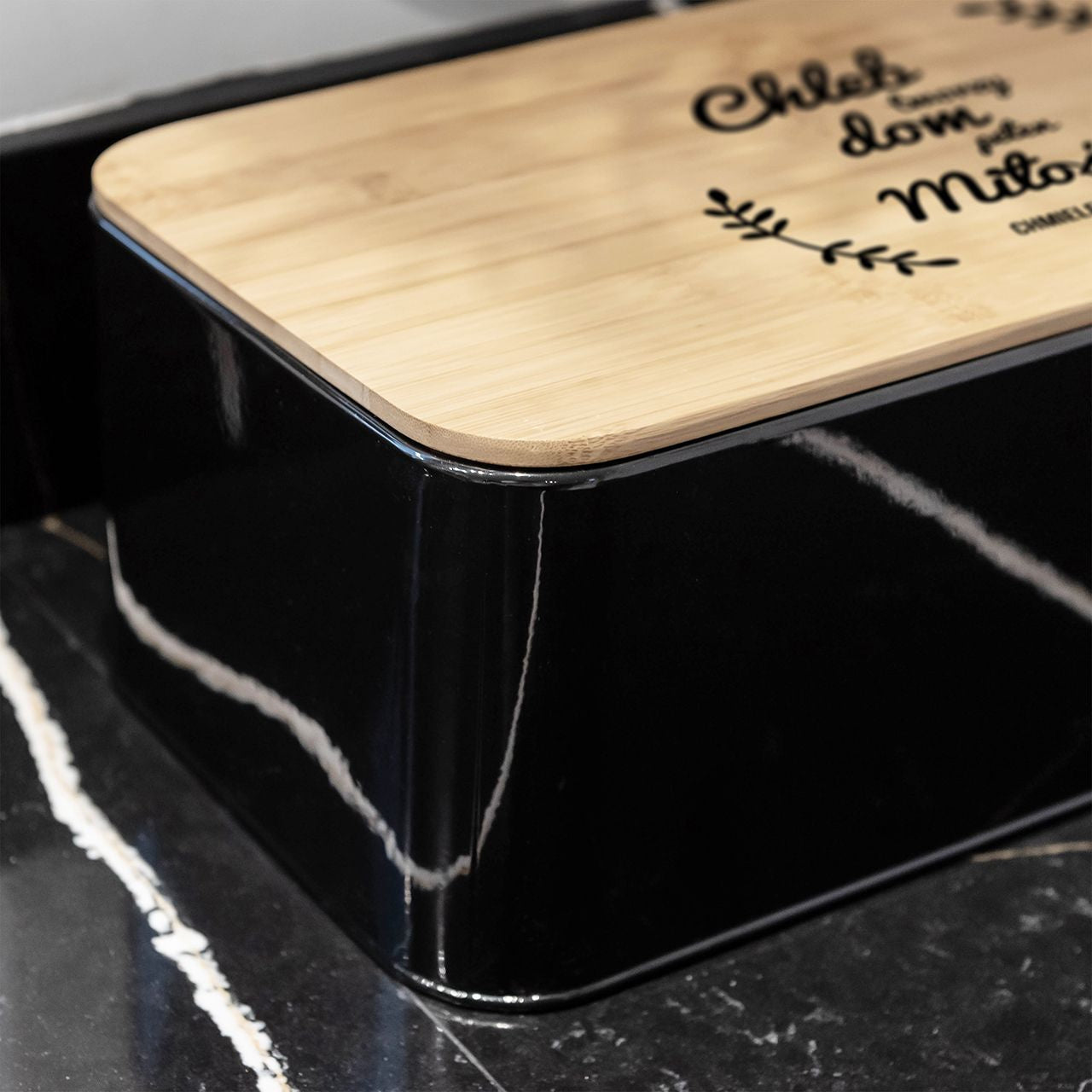 Chlebak z deską do krojenia na prezent z okazji Ślubu prezent na ślub prezent ślubny pojemnik na chleb