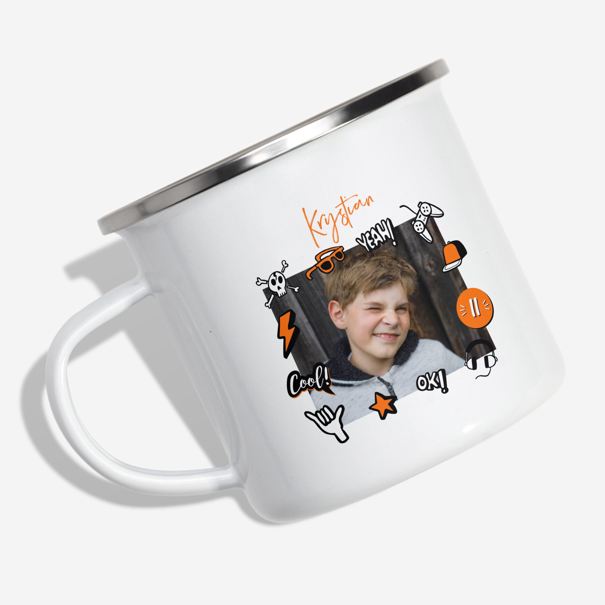Kubek emaliowany personalizowany - prezent dla dziecka na urodziny