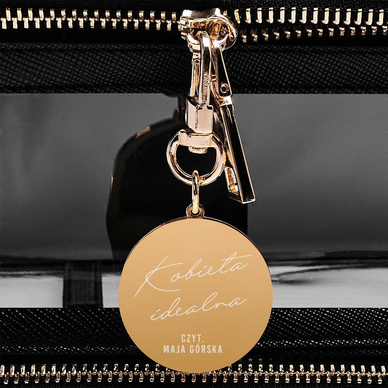 Skórzana kosmetyczka dla kobiety - Kobieta Idealna