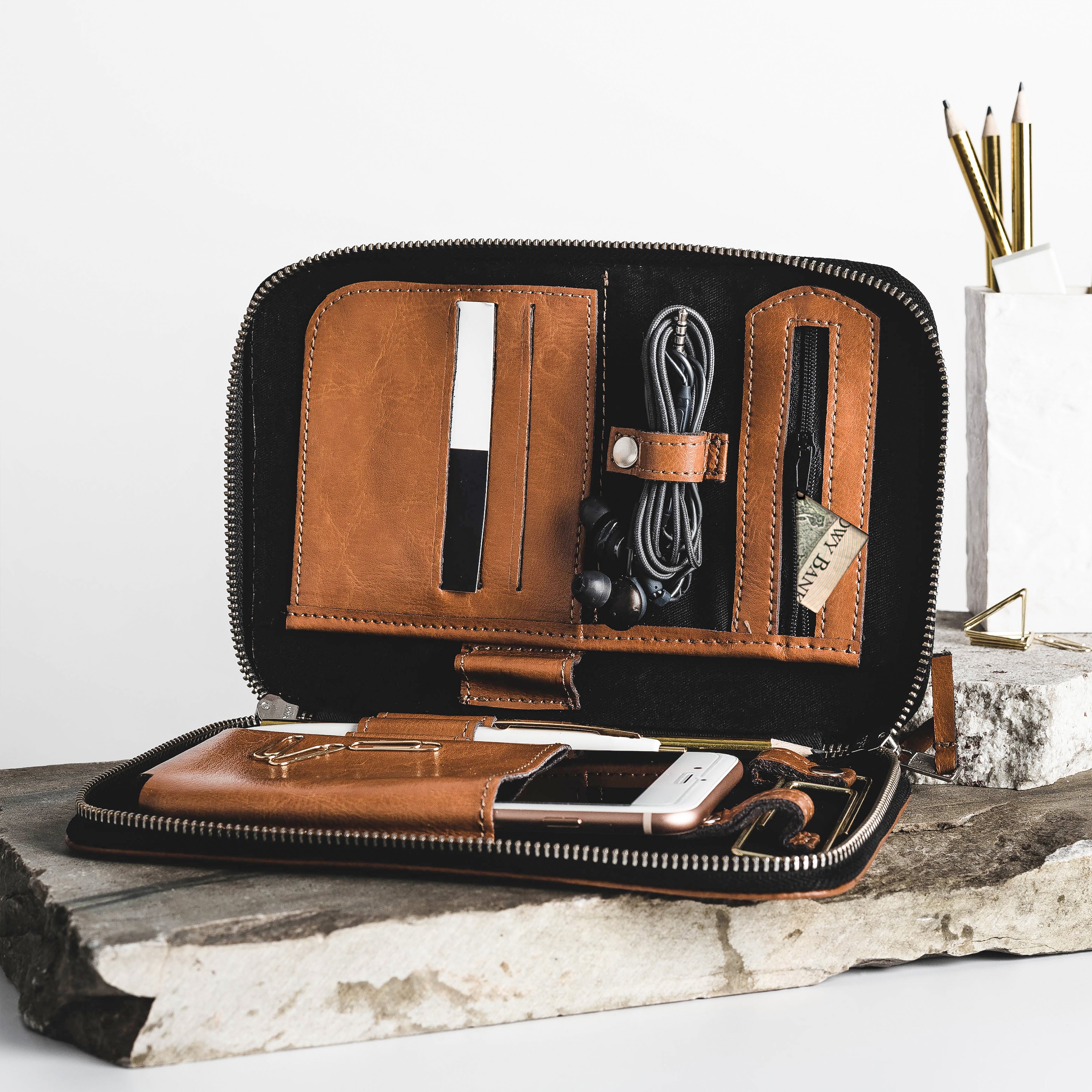 Organizer für Herren - Geschenk für einen Pfarrer mit gravierter Widmung