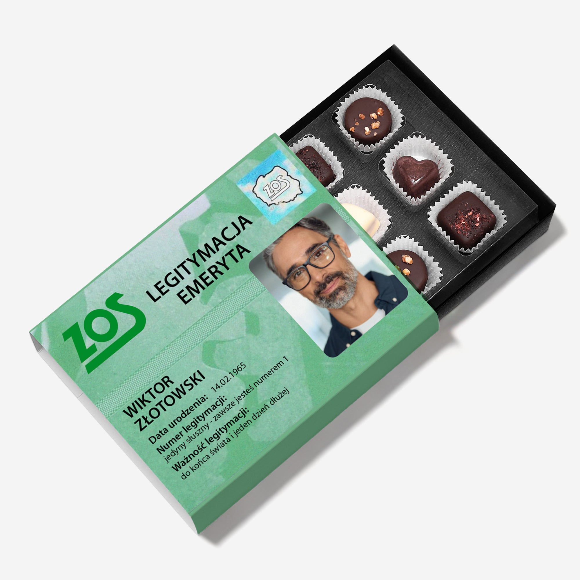 Czekoladki personalizowane - upominek dla emeryta prezent na emeryturę pralinki na prezent prezent dla emeryta