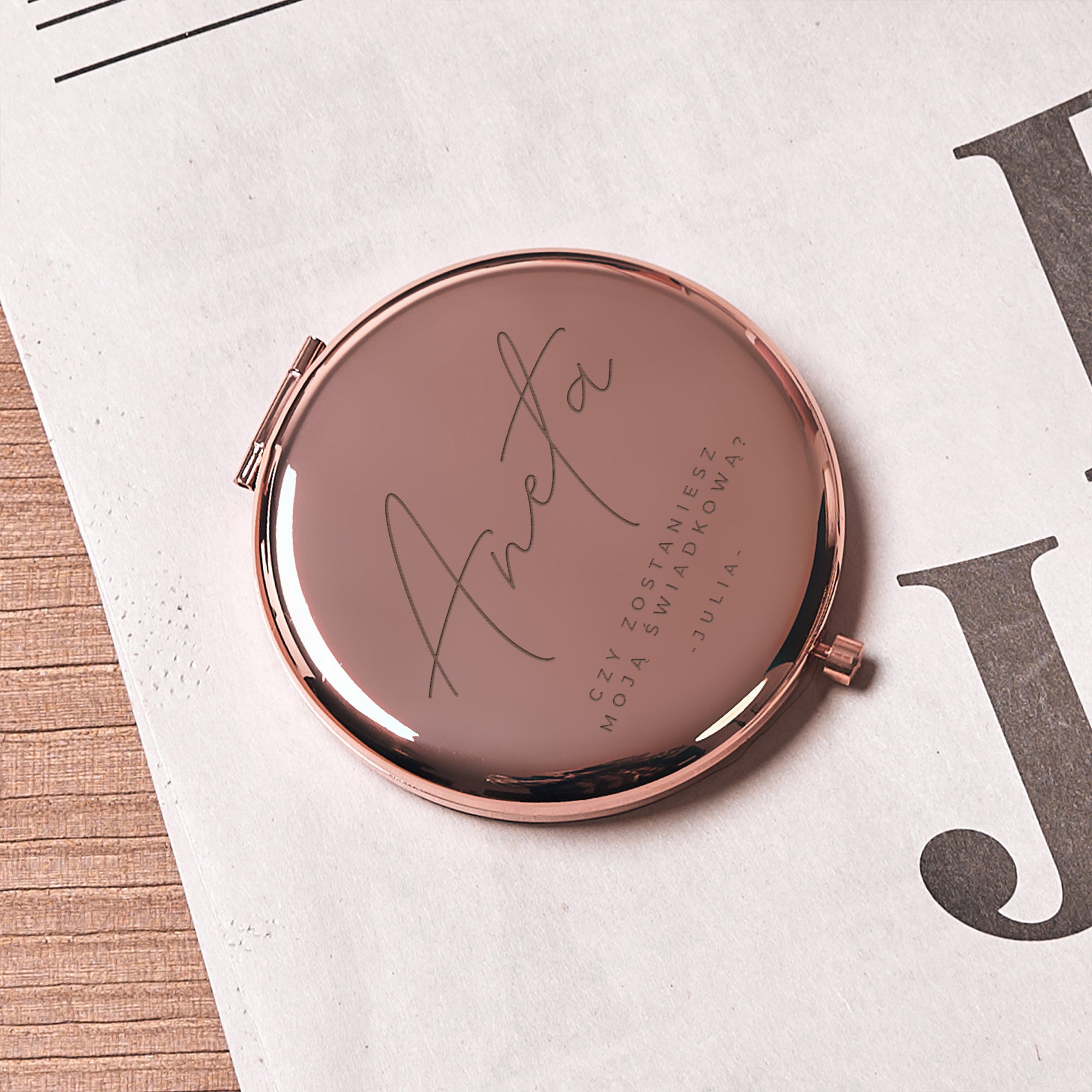 Personalizowane lusterko kieszonkowe - prośba o świadkowanie dla niej