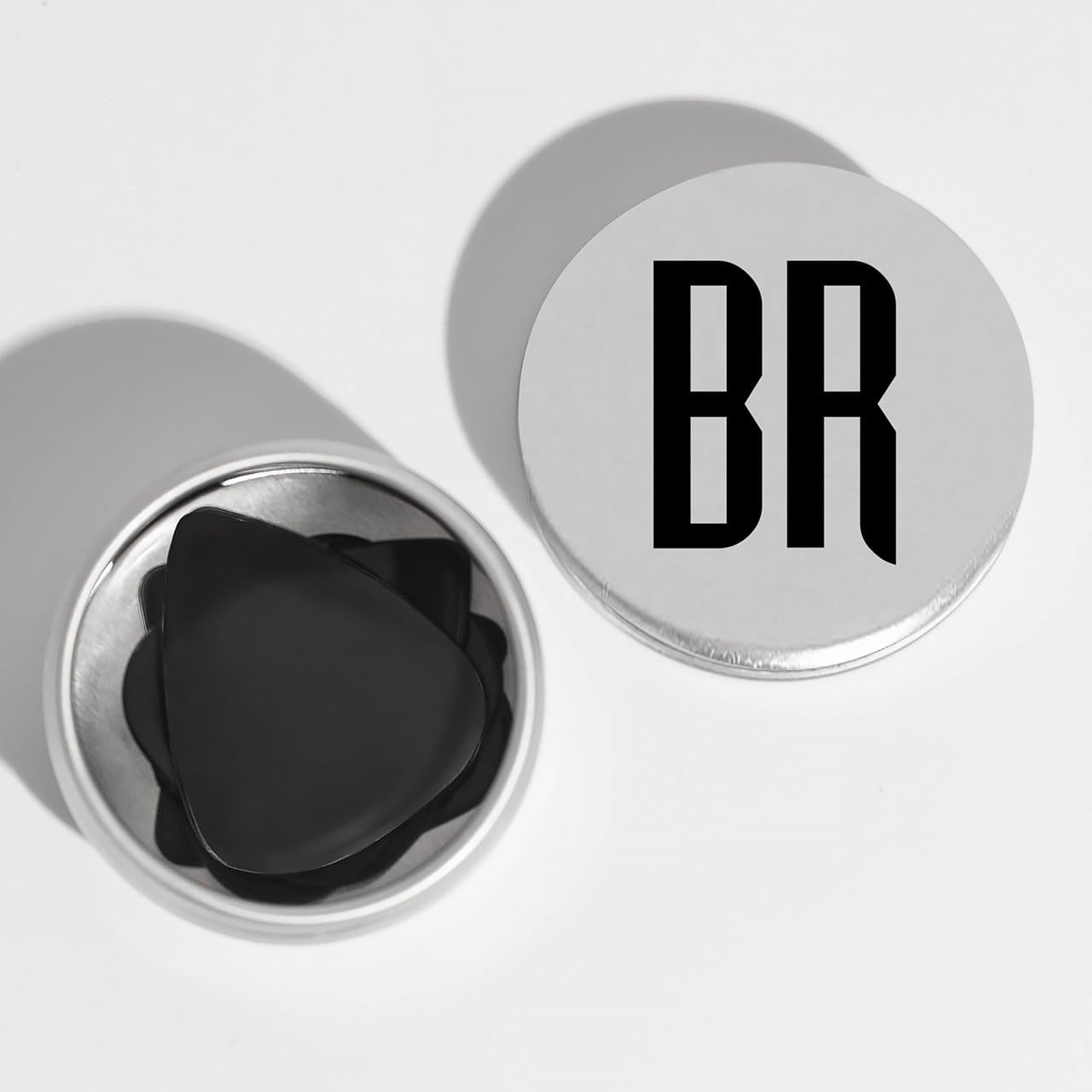 Piórka do gitary w pudełku z inicjałami - upominek dla muzyka kostki do gitary prezent dla gitarzysty