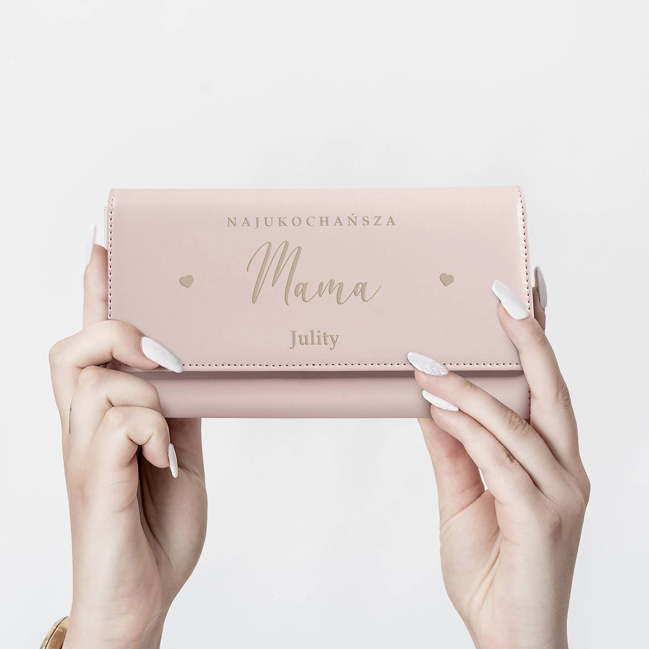 Skórzany portfel dla mamy - prezent od córki