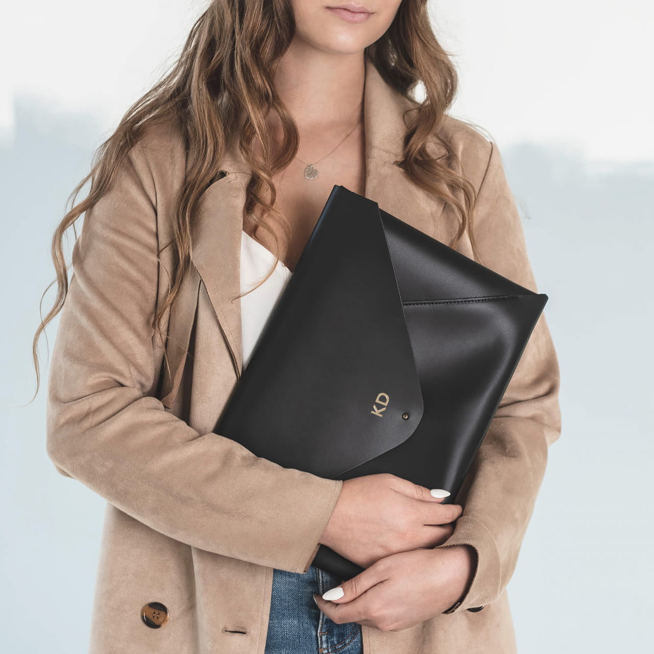 Skórzane etui na laptopa 13 cali - prezent personalizowany eleganckie etui elegancki prezent dla niej