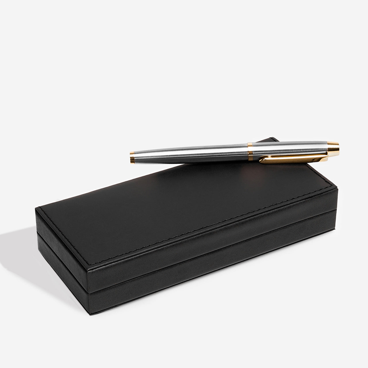 Eleganckie pióro w pudełku - biznesowy zestaw prezentowy