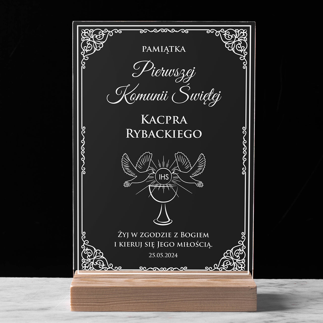 Personalizowana statuetka na pamiątkę Pierwszej Komunii Świętej statuetka na komunię pamiątka komunijna