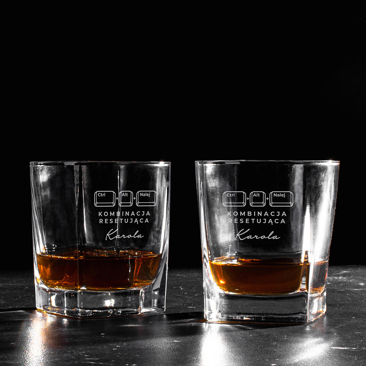 Zestaw karafka i szklanki do whisky - prezent dla programisty