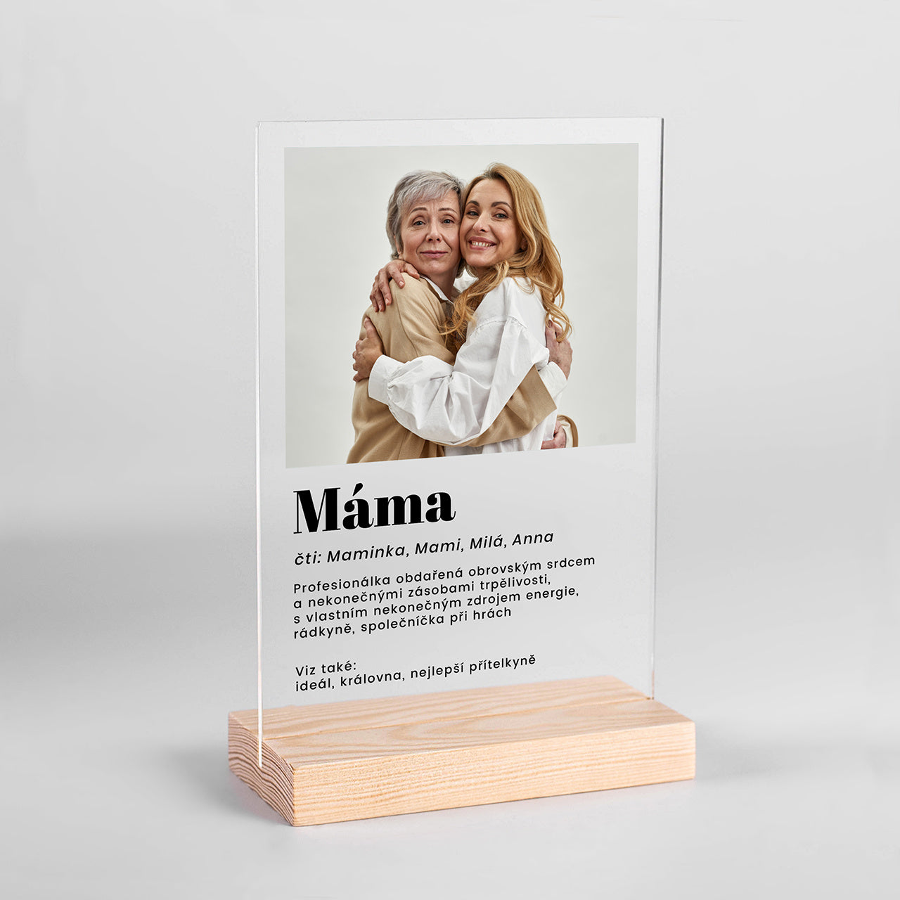 Statuetka ke Dni matek – Definice
