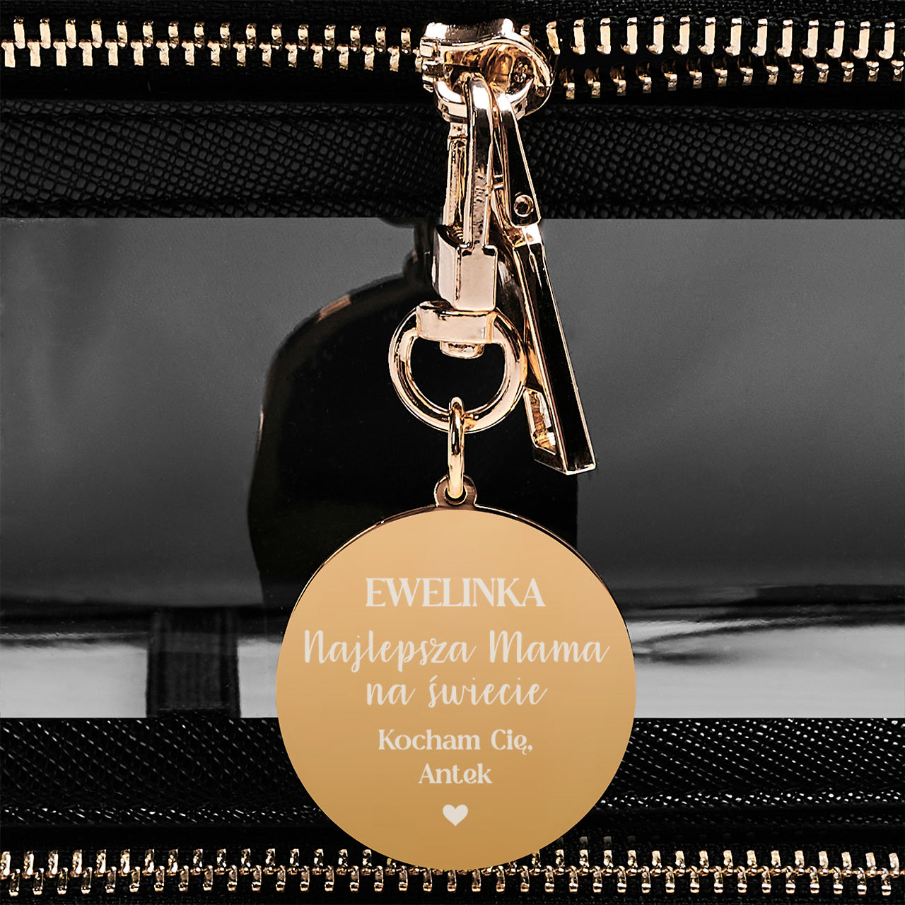 Skórzana kosmetyczka damska - prezent na Dzień Mamy