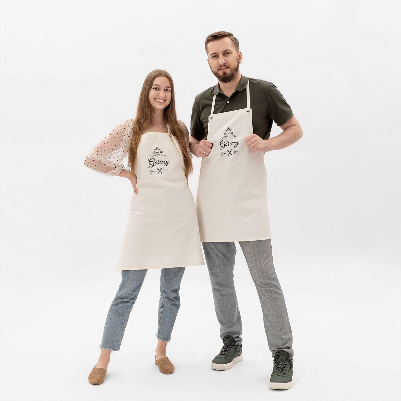 Personalizowane fartuchy dla małżeństwa na parapetówkę