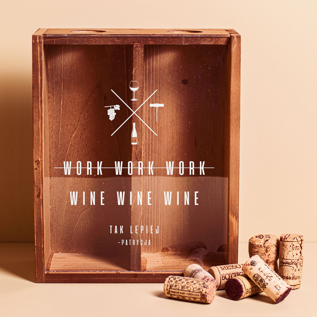 Skrzyneczka na korki od wina dla koleżanki prezent dla koleżanki skrzynka na korki od wina skrzynka personalizowana