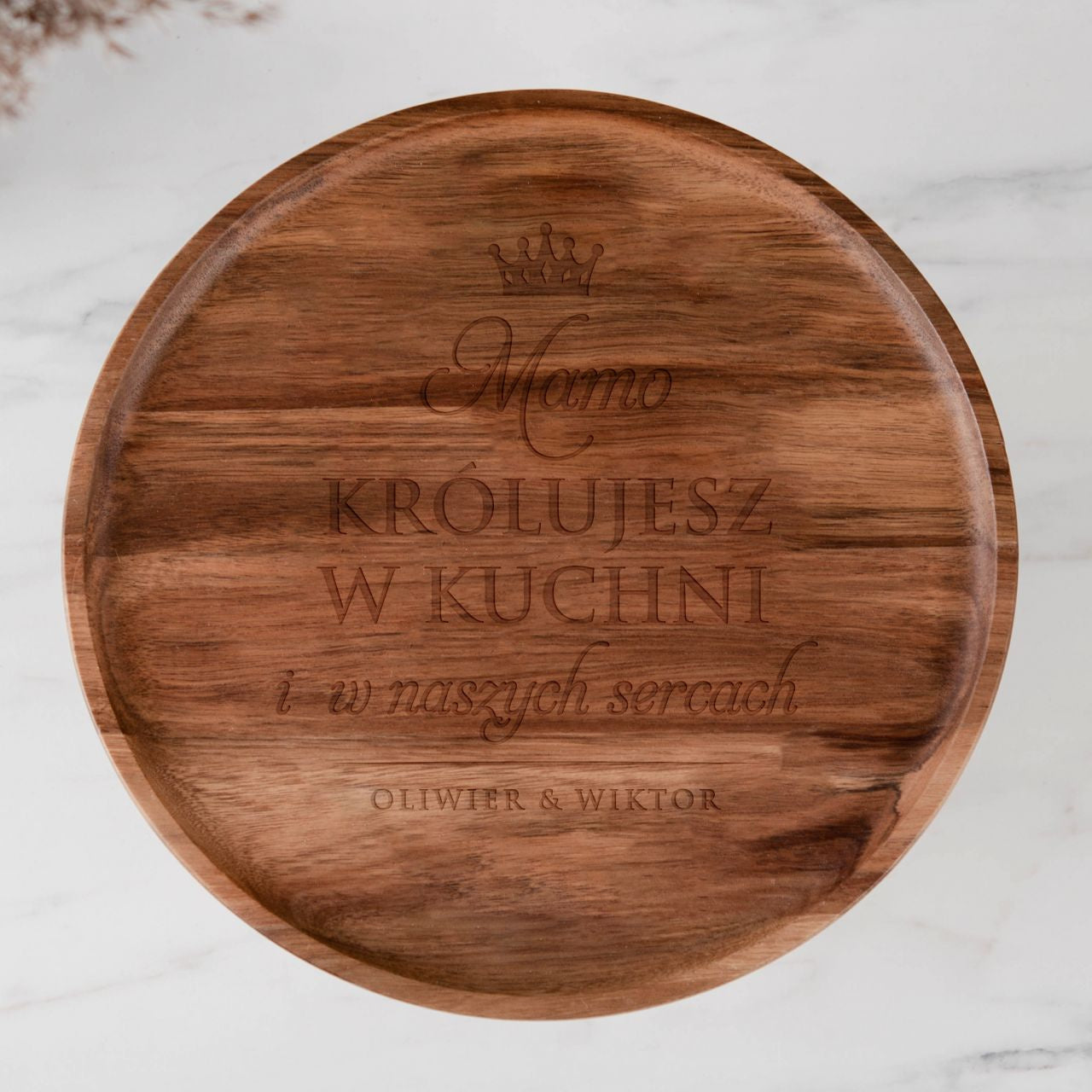 Drewniana grawerowana patera - Królujesz w Sercach i Kuchni - praktyczny prezent dla mamy