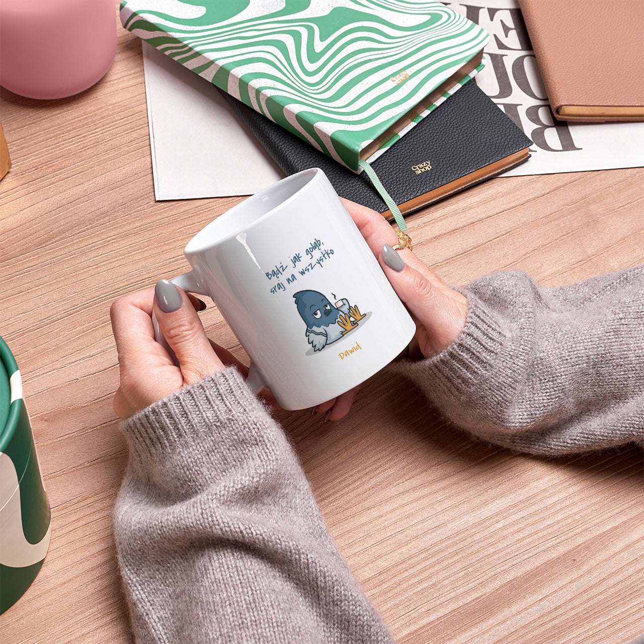 Śmieszny kubek na prezent - Bądź jak gołąb