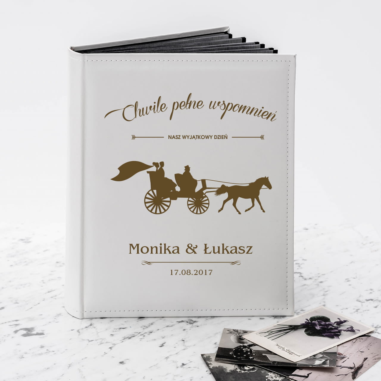 Grawerowany album na zdjęcia ślubne