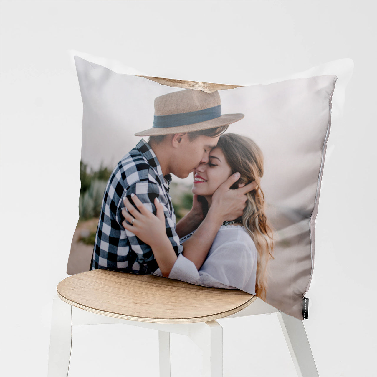 Personalizowana poduszka ze zdjęciami - prezent dla dziewczyny