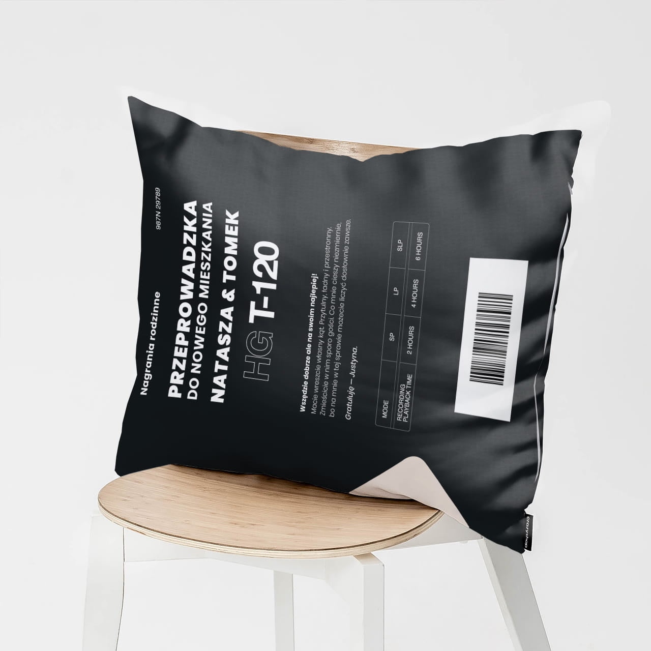 Poduszka dekoracyjna - prezent na parapetówkę dla znajomych prezent na nowy dom prezent dla znajomych