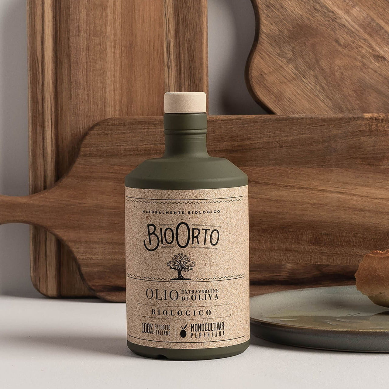 Akacjowa deska z włoską oliwą na prezent dla kucharza prezent dla miłośnika gotowania