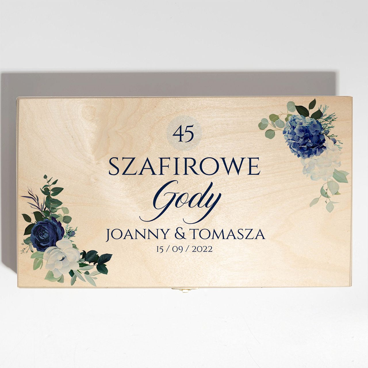Personalizowana skrzynka na wina - prezent na szafirowe gody