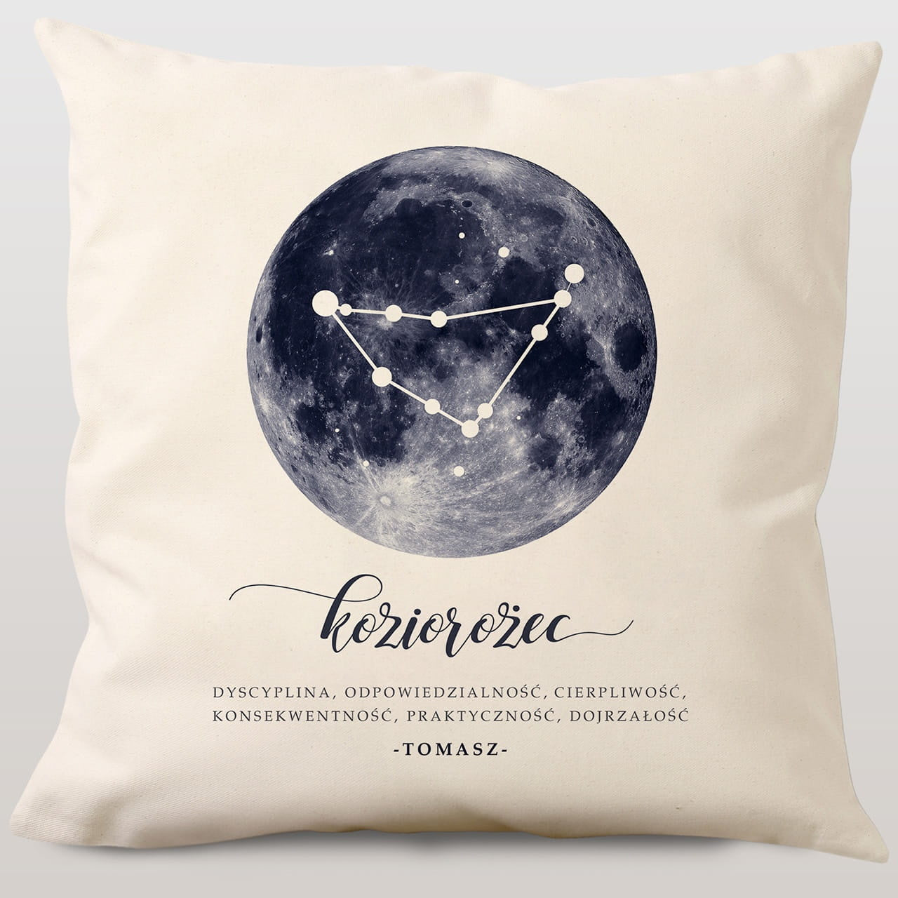Poduszka ze znakiem zodiaku - koziorożec prezent dla koziorożca astrologiczny prezent poduszka z nadrukiem