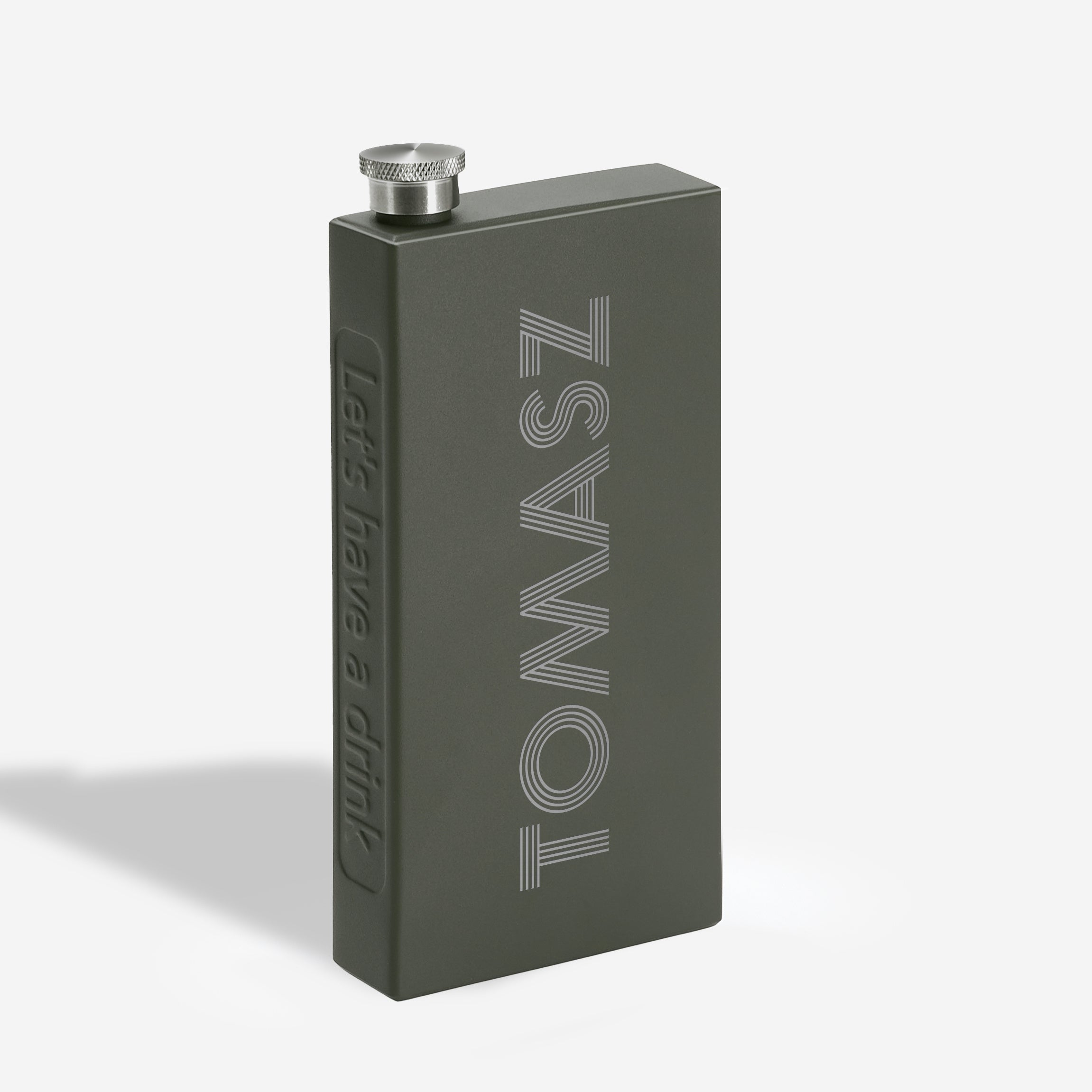 Duża piersiówka z imieniem dla mężczyzny